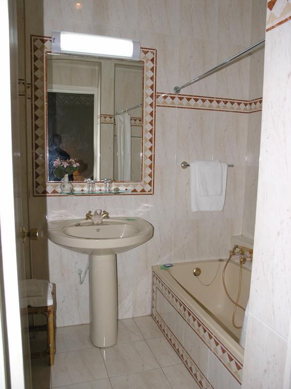 Ahlen 3*